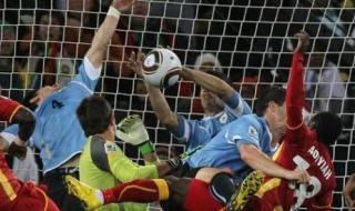 苏亚雷斯有几张红牌 苏亚雷斯世界杯手球