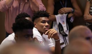 乔丹参加男篮世界杯是哪一年 文班亚马参加男篮世界杯吗